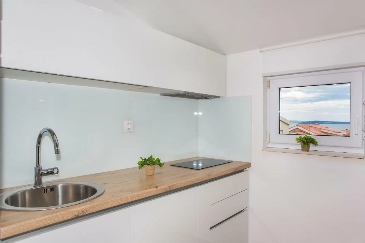 Apartmani Ana Kastela Apartment