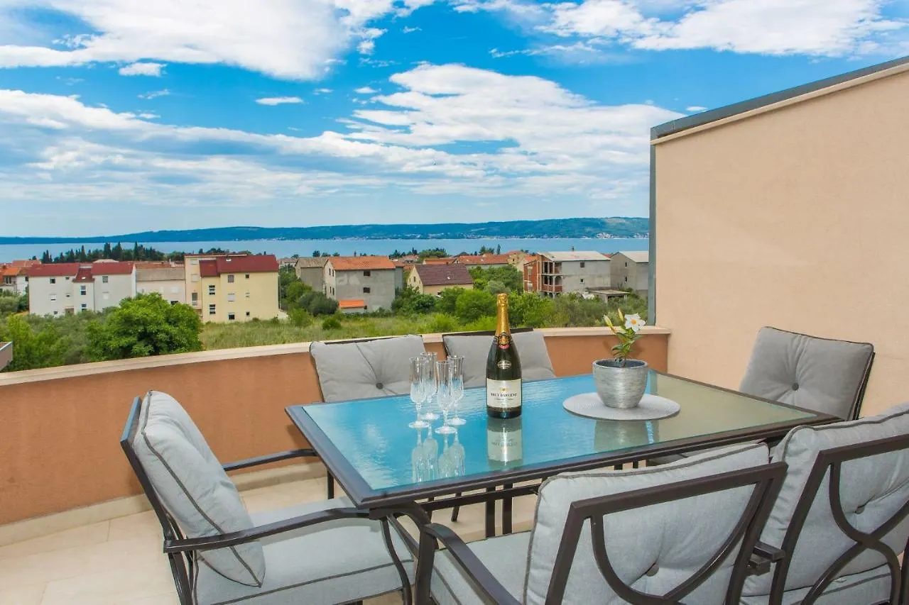 Apartmani Ana Kastela Croatia